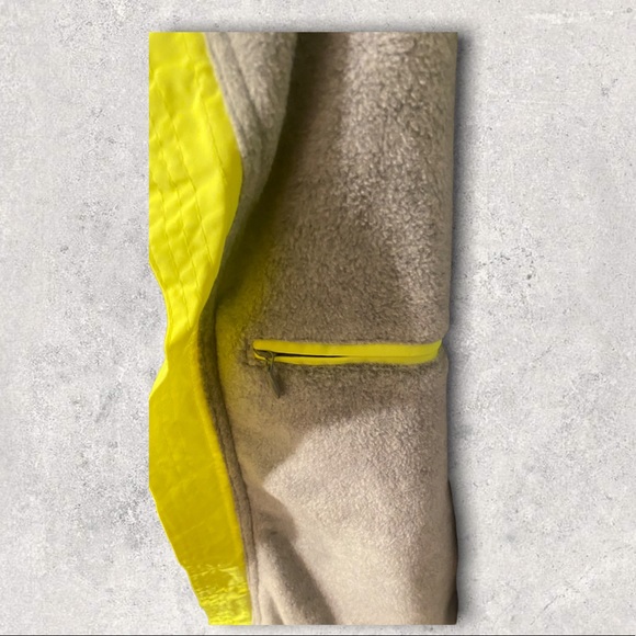 Winter safety coat - Picture 5 of 6